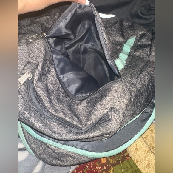 adidas backpack (excellent condition) - Picture 6 of 7